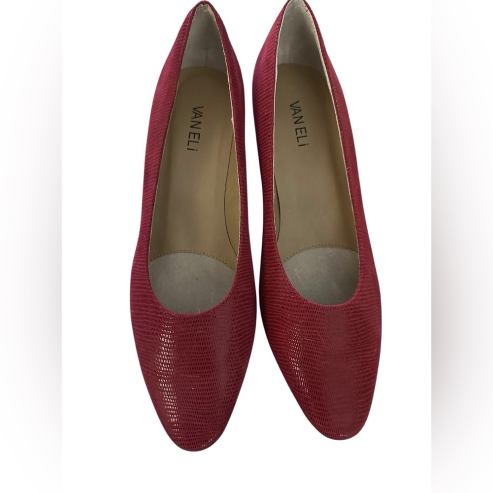 VANELi Astyr Red Miniliz Snake Print Leather Slip On Low Heel Pump Size 9.5